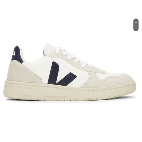 Veja Other - Veja V-10 B-Mesh in White & Nautico Mens 11